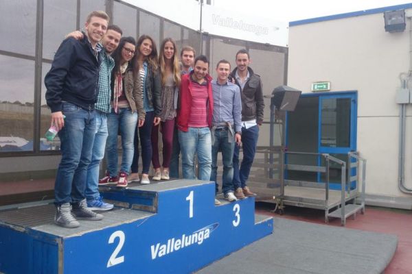 studenti-2014-sul-podio-di-vallelunga4B7F4C36-A621-1710-D99C-A2E2F8BBDCB7.jpg